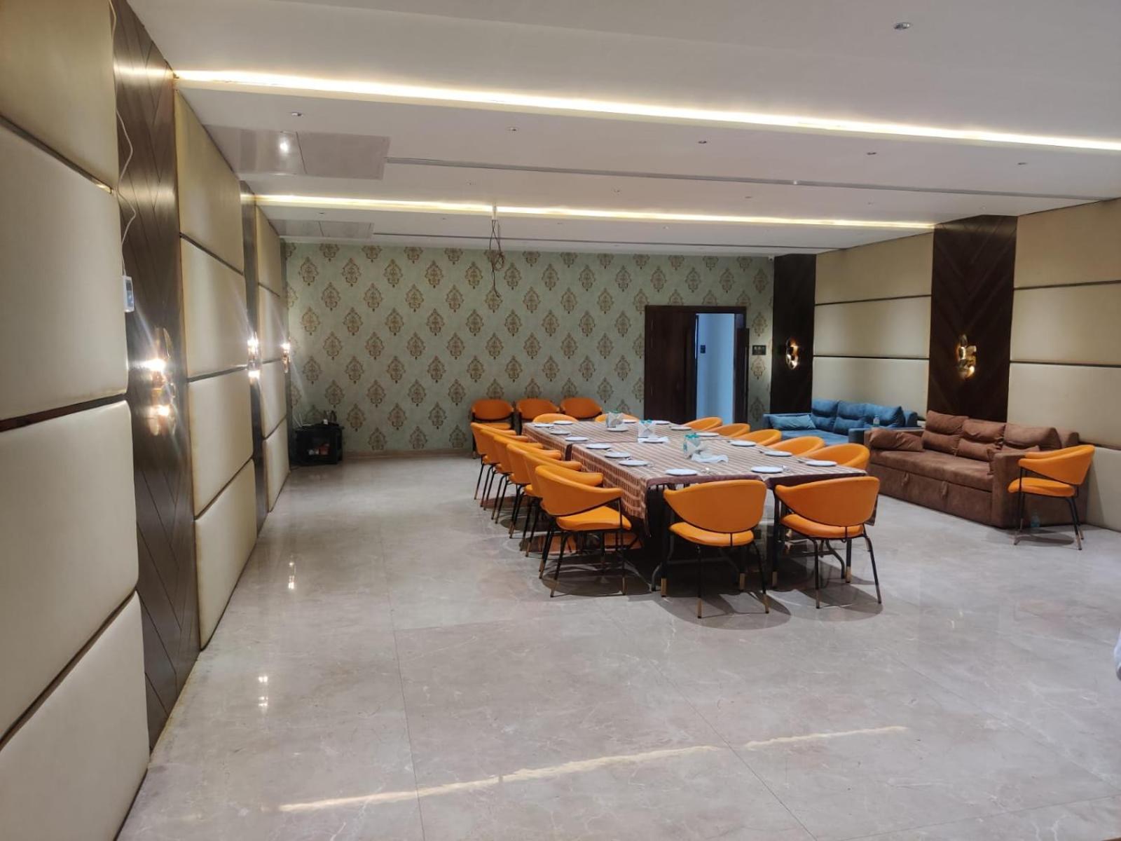 Motel Bilaspur City 외부 사진